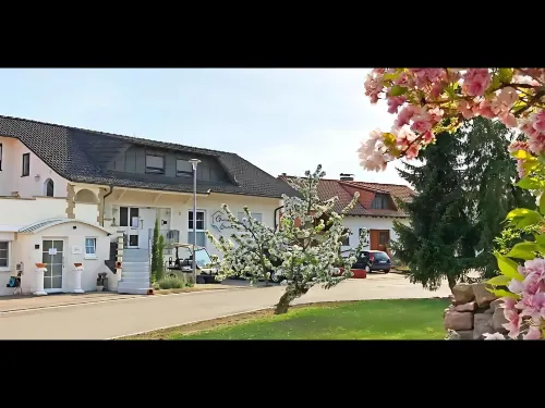 Gästehaus Elzblick - Homestays