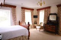 The Eagle House Hotel Hotels in Lifton