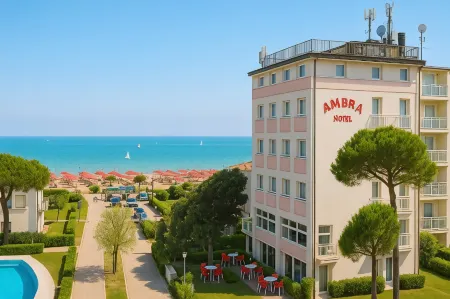 Hotel Ambra - Fronte Mare - Vicinissimi Al Centro