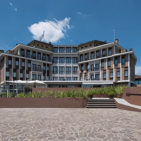 Hotel Carlton