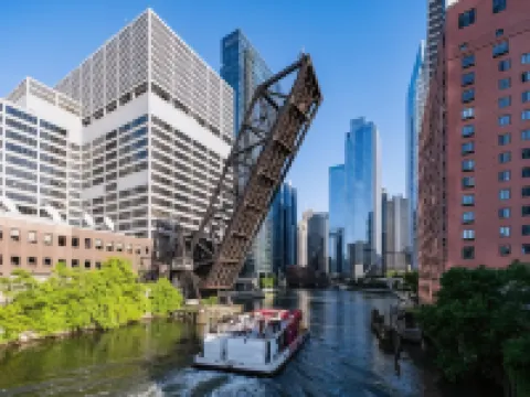 Level Chicago - Fulton Market