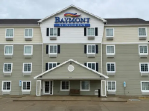 Baymont by Wyndham Dickinson Hotels in Stark County