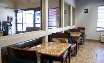 New Victorian Inn - Sioux City