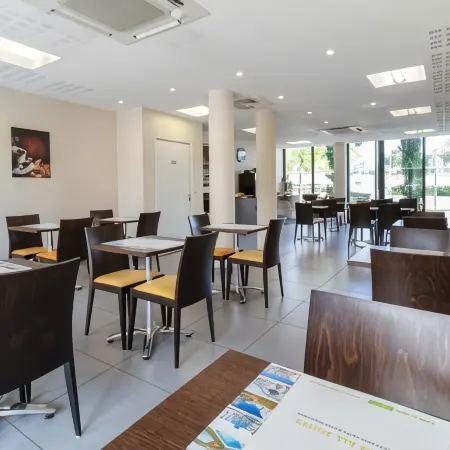 All Suites Appart Hôtel | Pau - Zénith