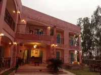 Le Bar Tarry Hotel Hotels in Amphoe Tha Li