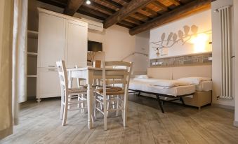 Fattoria Palazzeta - Pet & Family Friendly