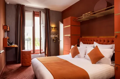 Hotel Whistler - Gare du Nord - Airport Shuttle