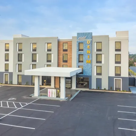 Hotel Denim Отели рядом с достопримечательностью «Гринсборо Колизей»