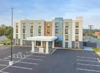Hotel Denim - Parkplatz