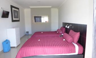 Silver Fern Beach Retreat