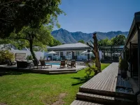 Aan de Eike Guest House Hotels near Drostdy Museum