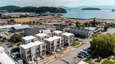 Stylish Haven Retreat with WiFi, AC, & Laundry Hotels near Anacortes Community Forest Lands North