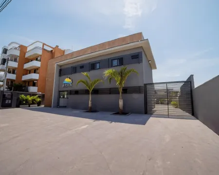 Pousada Cadiz - Piscina Climatizada โรงแรมในเบอร์ติโอก้า