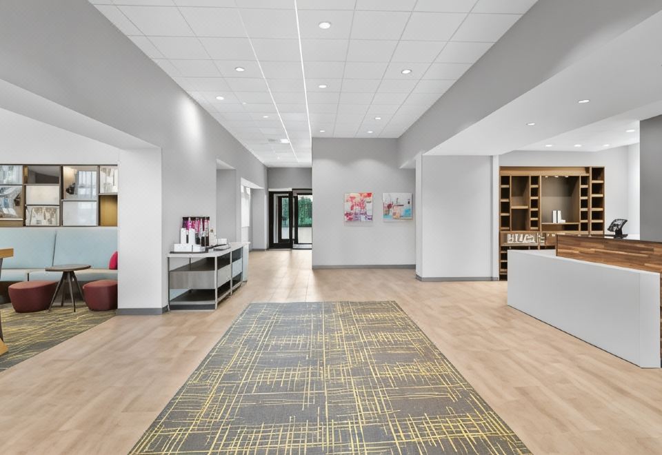 Hampton Inn & Suites by Hilton Chicago Medical District UIC