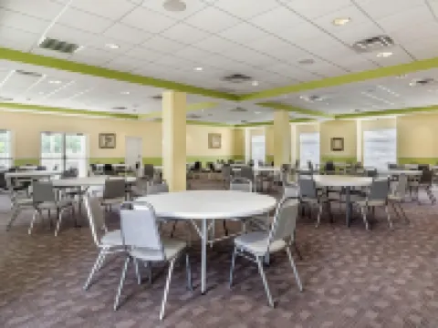 Quality Inn & Suites Lehigh Acres Fort Myers Hotels in Lee County