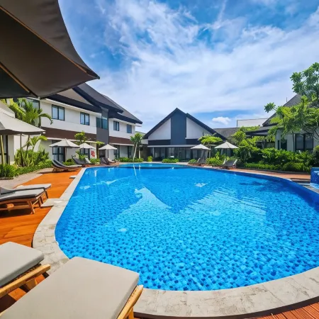 Azana Garden Hill Resort Blora