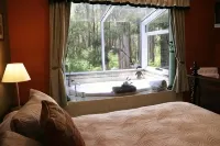 Beedelup House Cottages