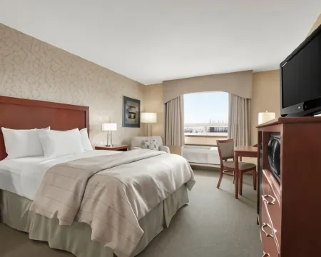 Days Inn & Suites by Wyndham Brandon Hotels in Brandon