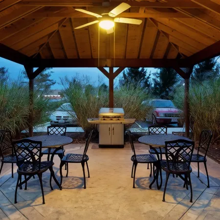 Sonesta Simply Suites Cleveland North Olmsted Airport