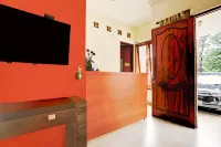 Hotel O 76 Gayungsari Karangpilang 호텔