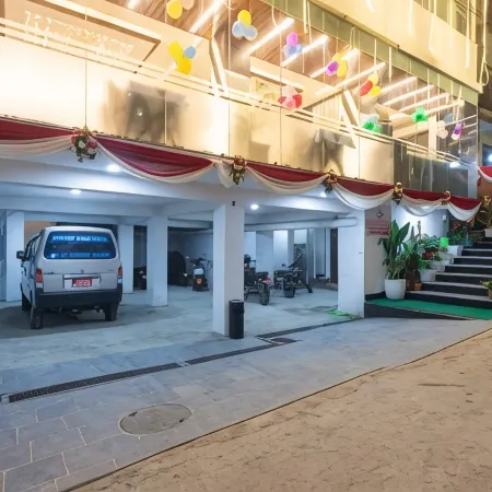 Airport Diana Hotel
