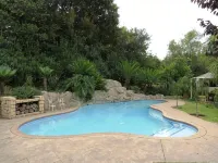 Dunton Guest House - Pensions