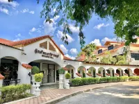 Dad D Resort by Lopburi Inn Resort Hotels in 