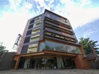 FB Dormitel Suites Hoteles cerca de Centro de Convenciones The Atrium
