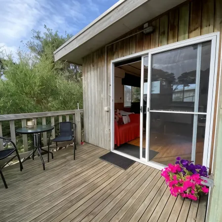 Clifton Beach Lodge