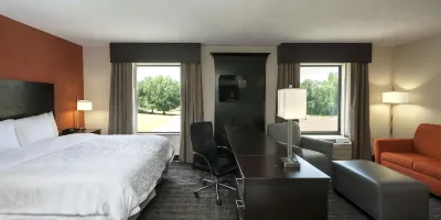 Hampton Inn & Suites Seneca-Clemson Area Hotels near South Cove County Park