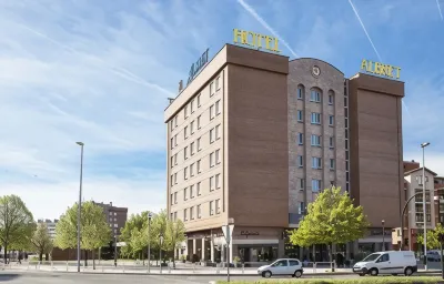 Hotel Albret Hotel di 