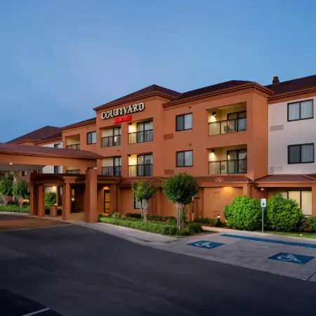 Courtyard Brownsville