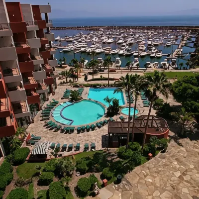Hotel Coral & Marina