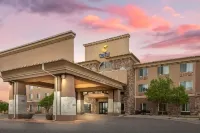 Comfort Inn & Suites Brighton Denver NE Medical Center Hotel a Brighton