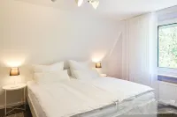 Apartment with balcony in a central and quiet location