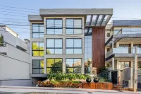 Sua estadia próxima da Praia Brava - BSO Hotel dekat Praia das Laranjeiras