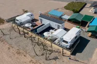 Pohang Pool Beach Caravan