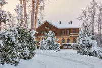 The Pearl of the Golden Ring