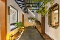 Xiqing Mountain Residence Butler Vacation Villa (Caiyi Street)