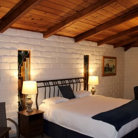 Back Bay Inn