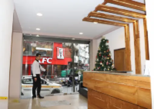 The Grand Hotel アイザウルのホテル