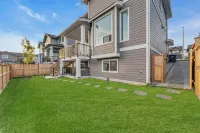 Brand New Ground Level Guest Suite, Close to Beach, US Boarder