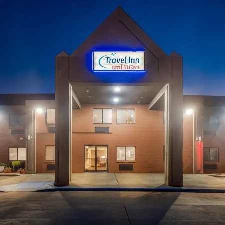 Travel Inn and Suites- Sikeston Miner I-55 Exit-67
