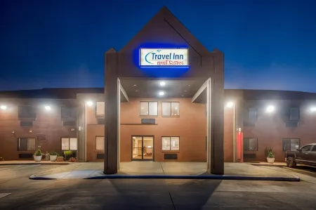 Travel Inn and Suites- Sikeston Miner I-55 Exit-67 Отели в г. Майнер