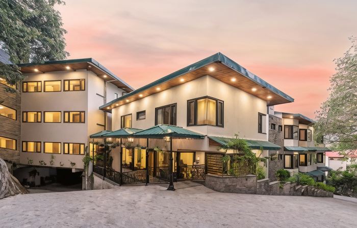 Country Inn Premier Pacific Mall Road Mussoorie