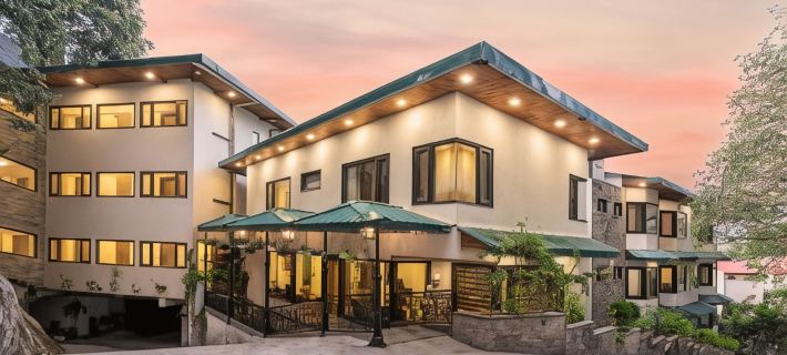 Country Inn Premier Pacific Mall Road Mussoorie Hotels in Mussoorie