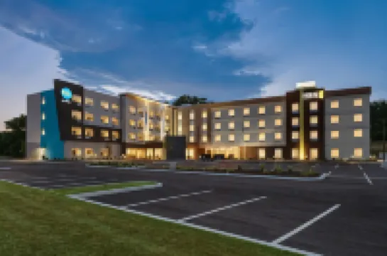 Tru by Hilton Easton Hotels in Bethlehem Township
