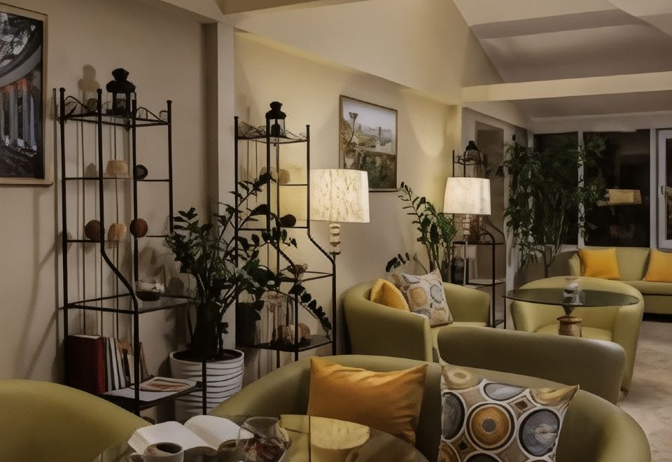 Kroshka Enot Hotel