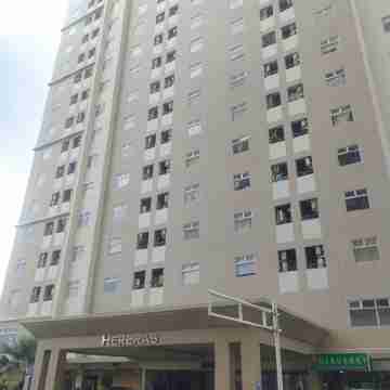 Studio Room Apartemen Kalibata City By Aisyah Ling Hotel Exterior
