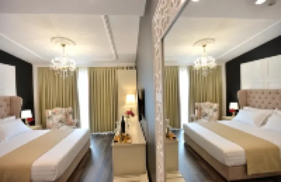 Flower Hotel & Resort